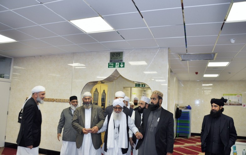 Pir Syed Haseen u Deen Shah visited Qadria Trust Birmingham UK (7)