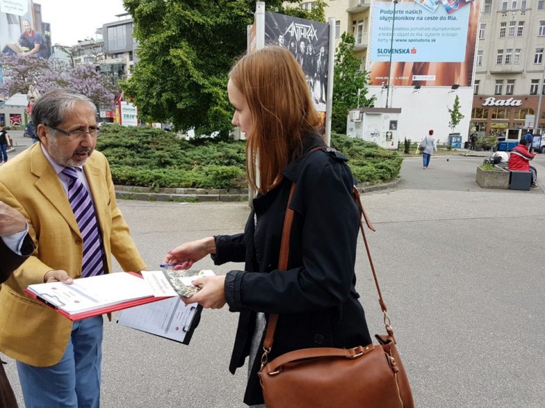 Signature Campaign Slovakia (9)