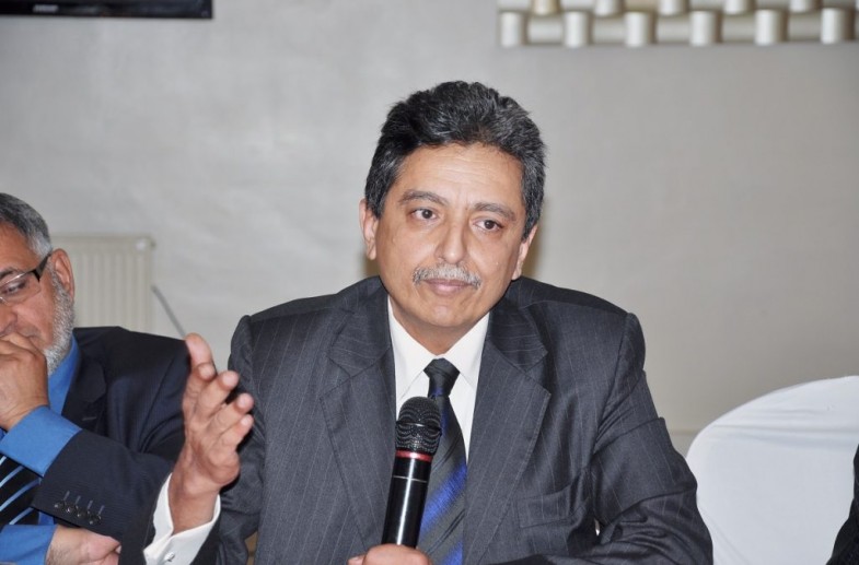 Arif Ajakia