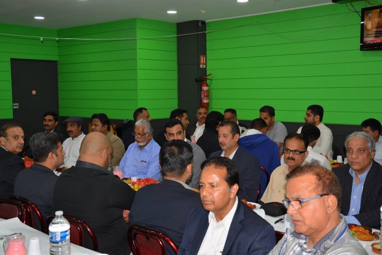 Grand Iftaar Dinner In Paris (22)