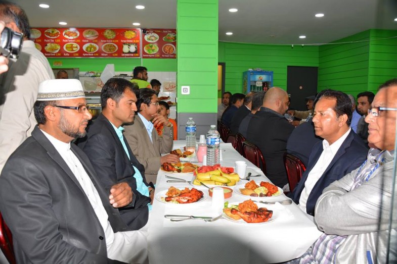 Grand Iftaar Dinner In Paris (15)