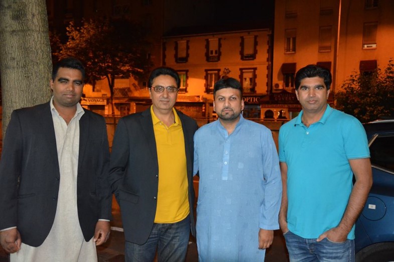 Grand Iftaar Dinner In Paris (8)