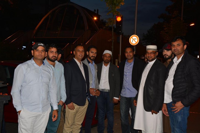 Grand Iftaar Dinner In Paris (2)