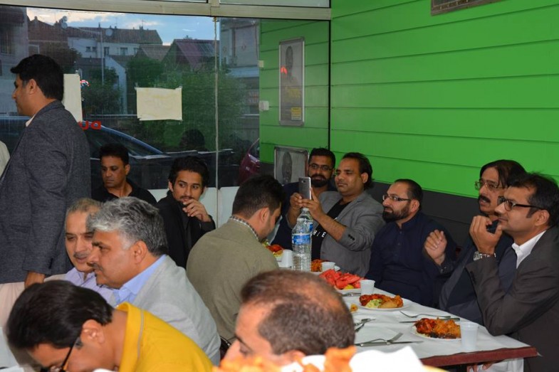 Grand Iftaar Dinner In Paris (28)
