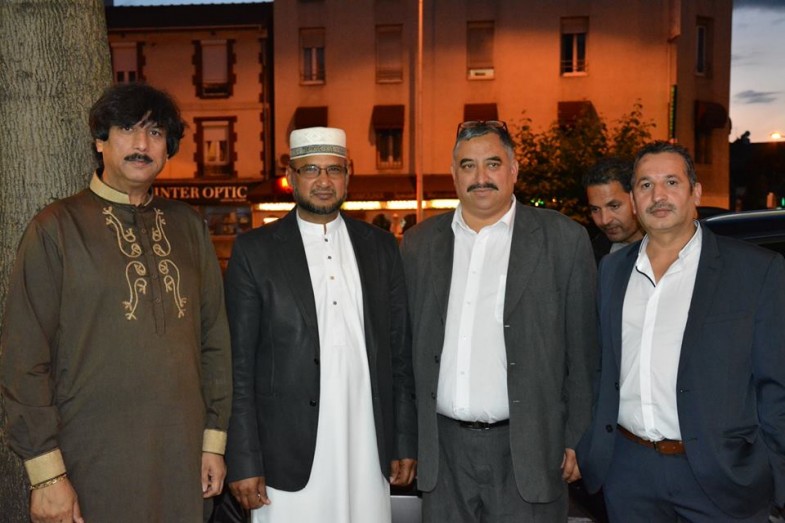 Grand Iftaar Dinner In Paris (25)