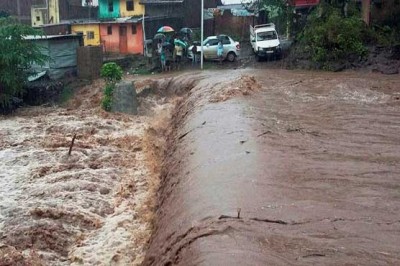 ndia: Heavy rains