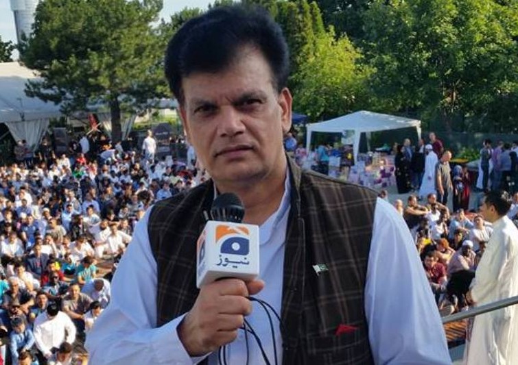 اکرم باجوہ عیدالفطر کے سب سے بڑے اجتماع کی کوریج کرتے ھوئے