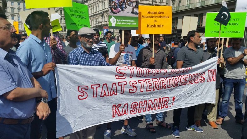 Pakistani community Vienna Kashmir Solidarity Rally (4)