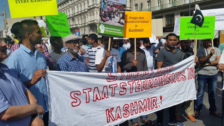 Pakistani community Vienna Kashmir Solidarity Rally (21)