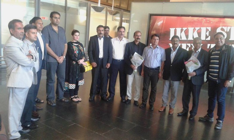 Dr Muhammad Khan Welcome