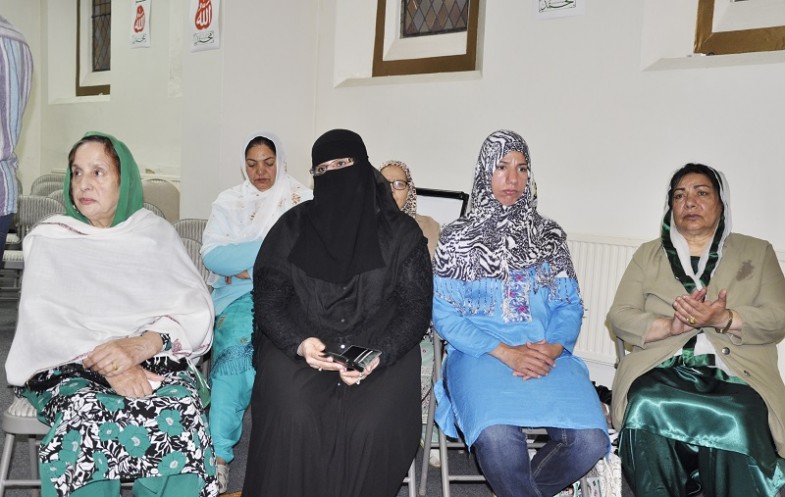 Pakistan Independence Day Celebration in Bahu Centre UK (25)