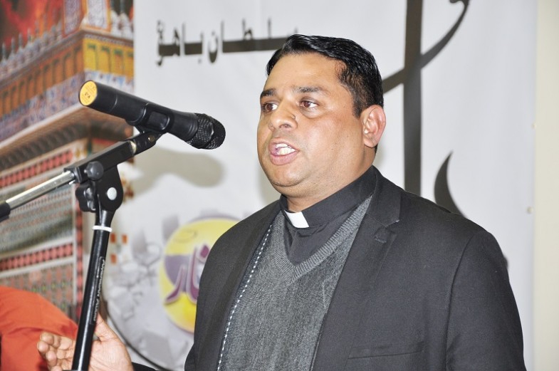 Pakistan Independence Day Celebration in Bahu Centre UK (15)