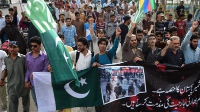 Pakistanis Protest Kashmir killings