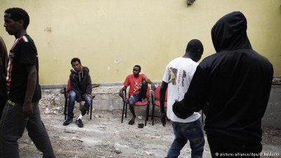  Italy stopped aid to refugee camps