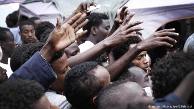  Italy stopped aid to refugee camps