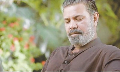 ASHIR AZEEM IN A SCENE OF FILM MALIK