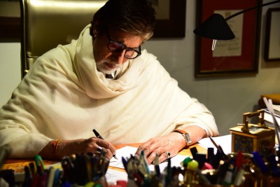 Amitabh Bachan writing open letter to his Grand Daughters2