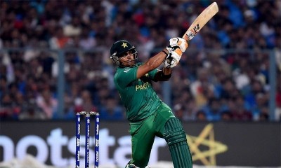 Umar,Akmar,who,was,out,of,the,National,team,T20,after,world,cup