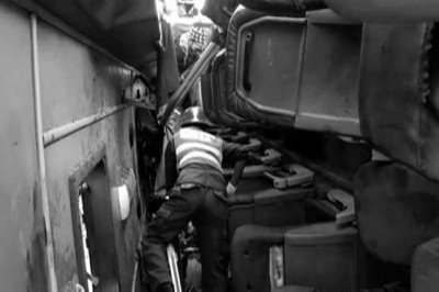 Khanpur: collision of two buses, 25 people were killed and more than 40 injured,