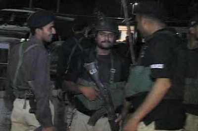 Karachi: police operations, police arrested 47 people, including 7