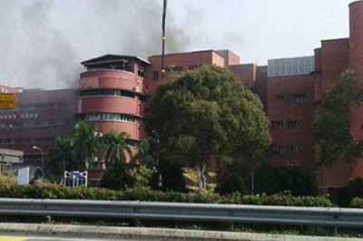 Malaysia Hospital fire kills 6 people