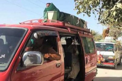 Martyrs ambulance was not found, bodies were sent to their homes on the wagon roof