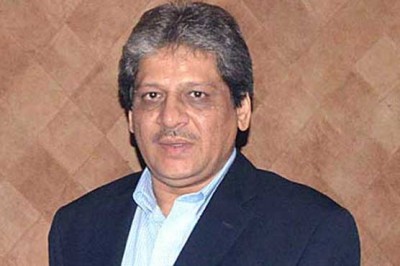 Governor Sindh Karachi Metropolitan Corporation Notes to freeze accounts
