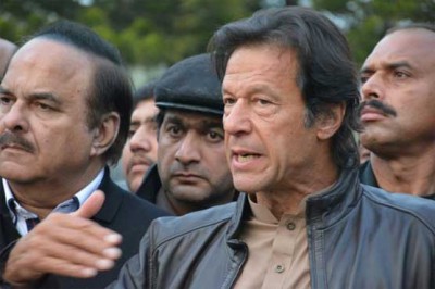 I turned off the look, the kingdom is telling democracy?