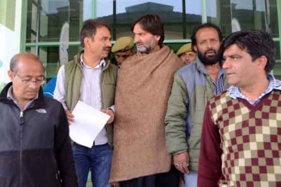 Hurriyat leader Yasin Malik was released from jail in Srinagar