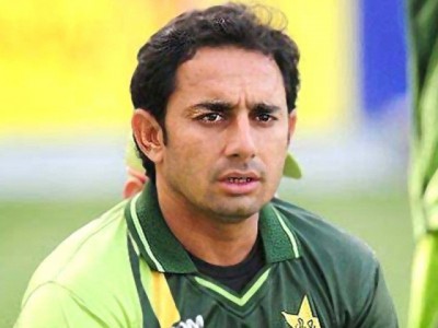 Chief selector Saeed Ajmal to 'green' showing the