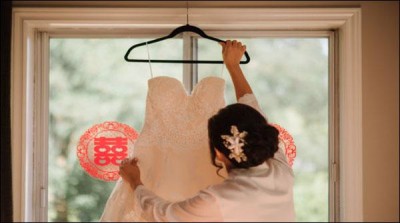 Canadian bride at the wedding is in the wrong account