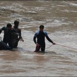 Wanted: female rescue operation to evacuate the canal