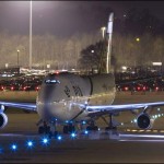 Laser,light,aircraft,hit,the,national,airline,in,Raiwind