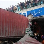 Pindi Bhattia, killed, 4 injured, in, a truck, accident