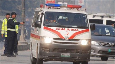 Policemen killed in Peshawar firing