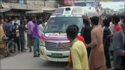 Lahore killed three young electrocuted