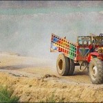 KASHMORE, tractor overturns, kills 8 family members
