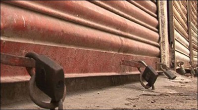 Pubs started to implement the rulings to close