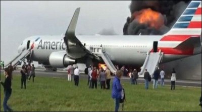 Plane catches fire in Chicago Airport, several passengers injured