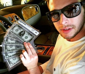 Amyrafrad 12 million annual fees introduced a social media app