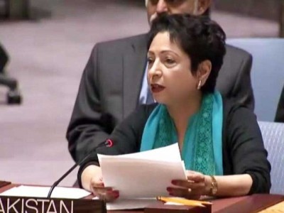 Kashmiris on the Indian barbarism in the determination of the future, Maliha Lodhi