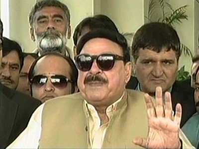 Attack on borders due to the panama case, Sheikh RashidAttack on borders due to the panama case, Sheikh Rashid