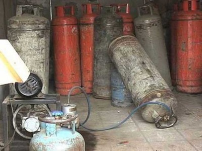 3 Brother and sisters killed in an explosion at a gas cylinder shop in Daska