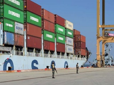 Pakistan's decision to allow that Russia use the Gwadar port