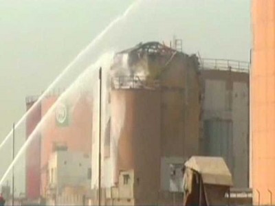2 people killed from Fire on Kemari oil terminal in Karachi