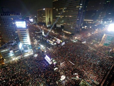 South Korea, the historic protest against the President, 13 million peoples