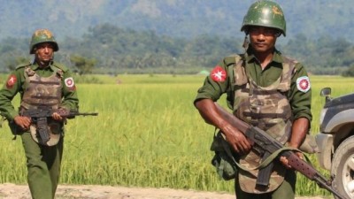 Additional troops on the border to prevent the Rohingyas in Bangladesh