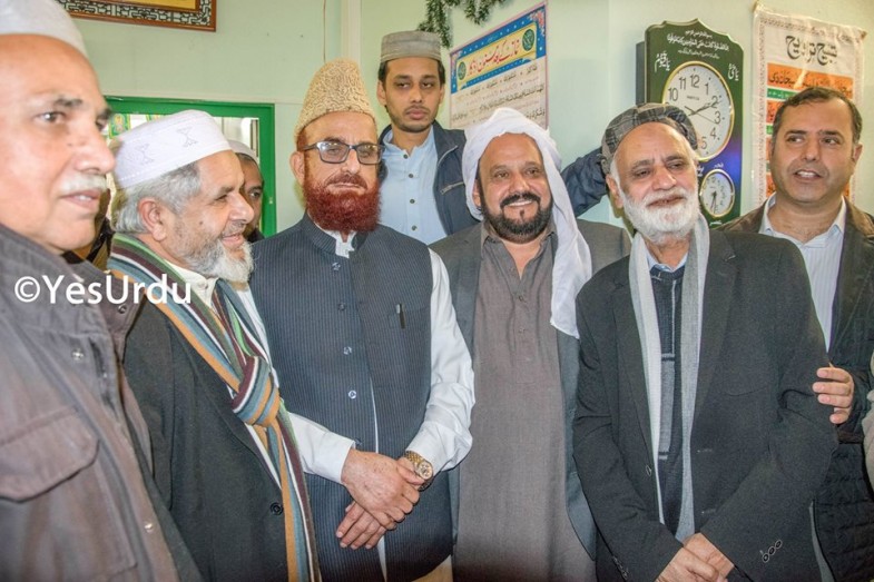 Mufti Muneeb-ur-Rehman (35)