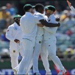 Test the second day, the South African bowlers stunning low back