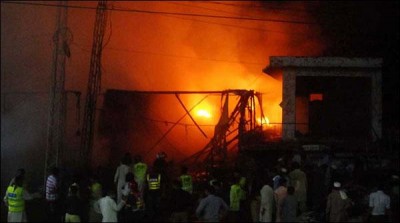 Lahore: Fire paper warehouse